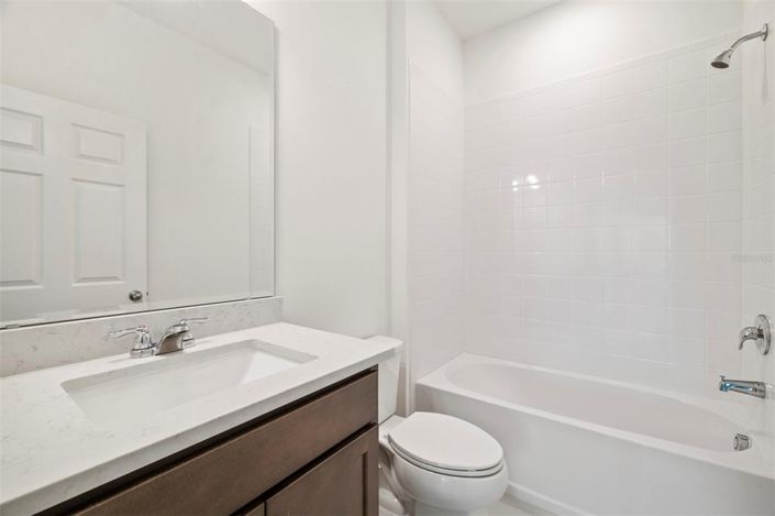 Image No.7-6 Bed Property for sale