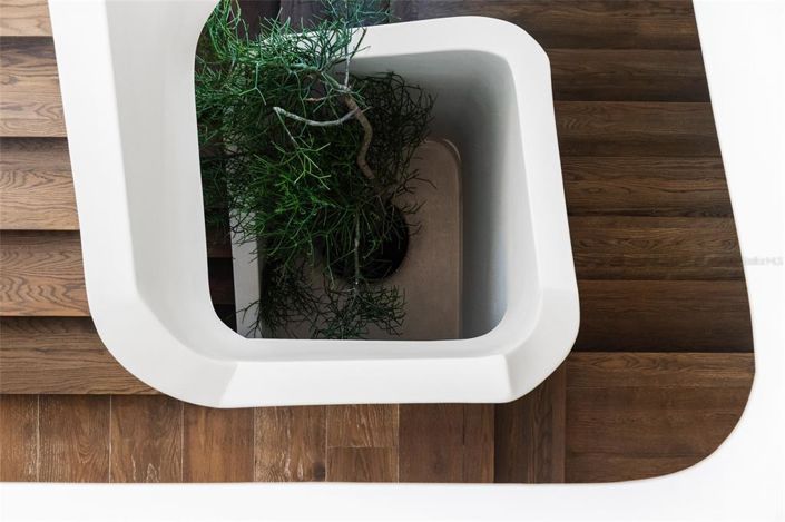 Image No.49-4 Bed Property for sale