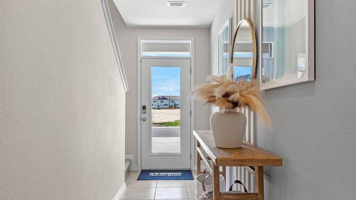 Image No.1-3 Bed Townhouse for sale