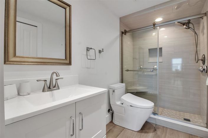 Image No.32-2 Bed Property for sale