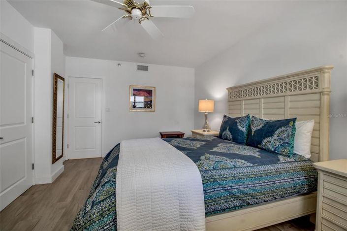 Image No.34-2 Bed Property for sale