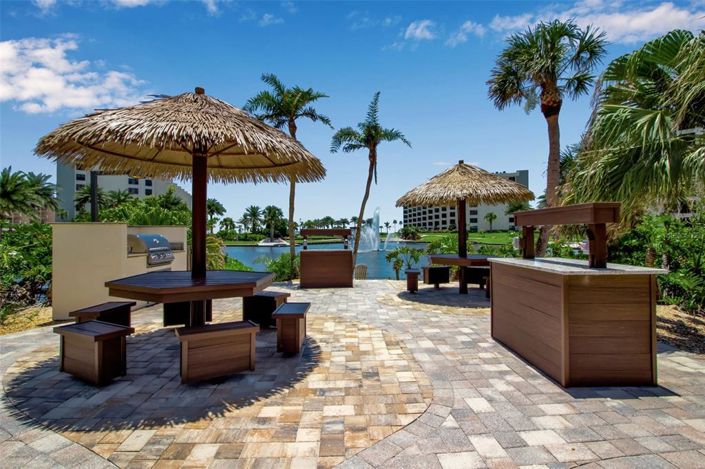 Image No.56-2 Bed Property for sale