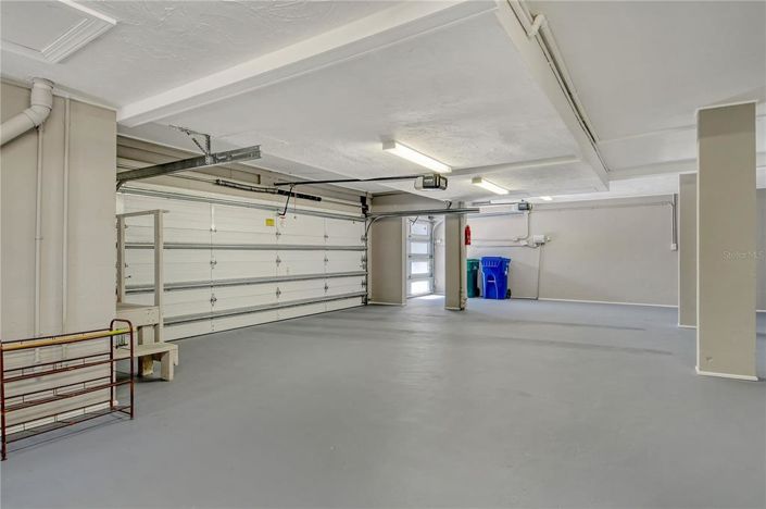 Image No.42-2 Bed Property for sale