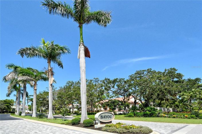 Image No.44-2 Bed Property for sale