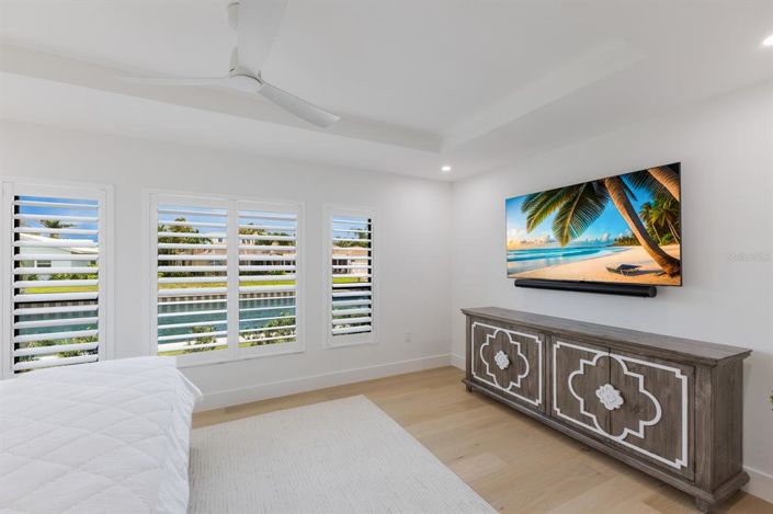 Image No.56-3 Bed Property for sale