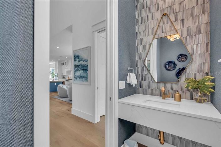 Image No.42-5 Bed Property for sale