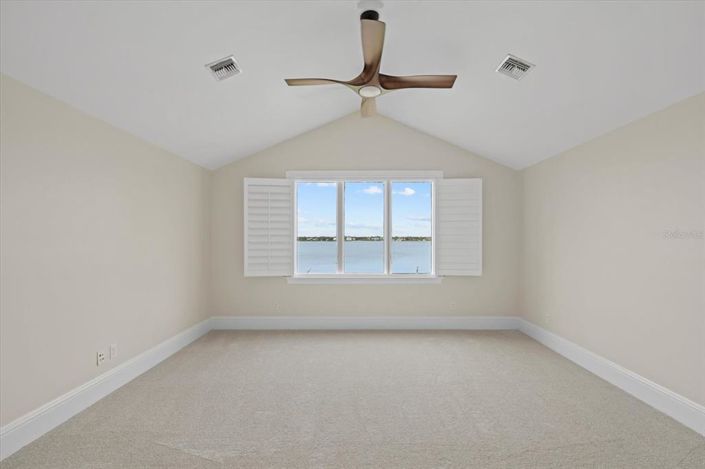 Image No.48-6 Bed Property for sale