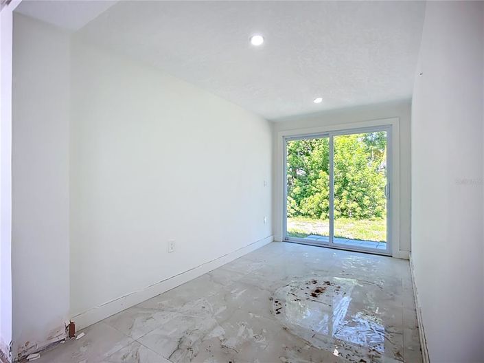 Image No.18-3 Bed Property for sale