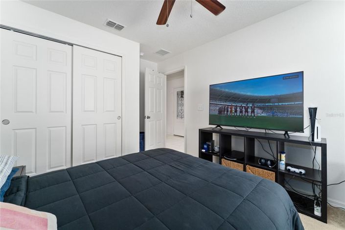 Image No.15-3 Bed Property for sale