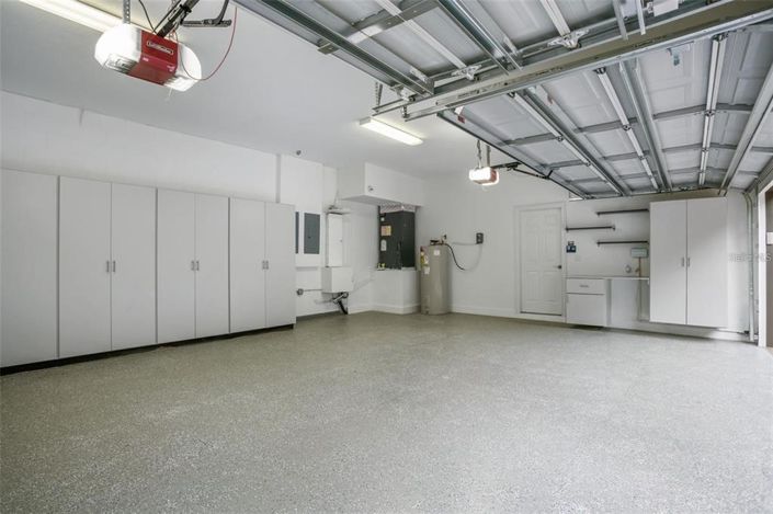 Image No.63-5 Bed Property for sale