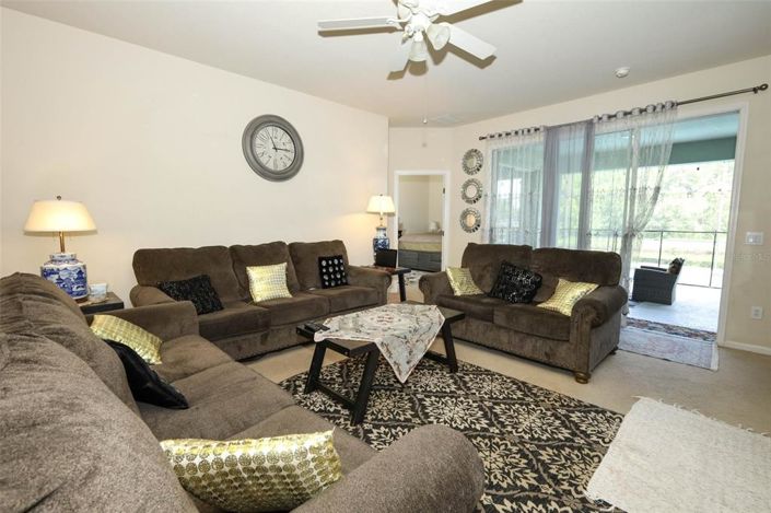 Image No.11-5 Bed Property for sale