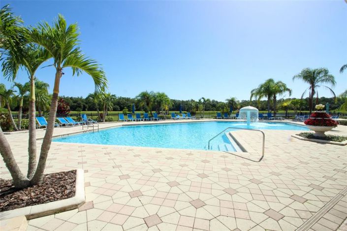 Image No.54-5 Bed Property for sale