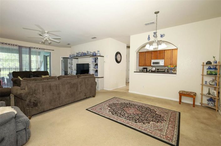 Image No.9-5 Bed Property for sale