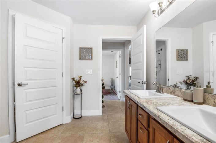 Image No.22-Propriété de 4 chambres à vendre à Davenport