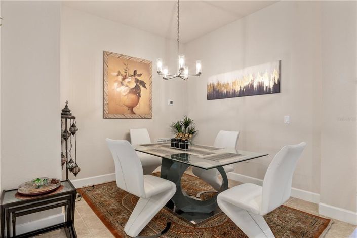 Image No.4-Propriété de 4 chambres à vendre à Davenport