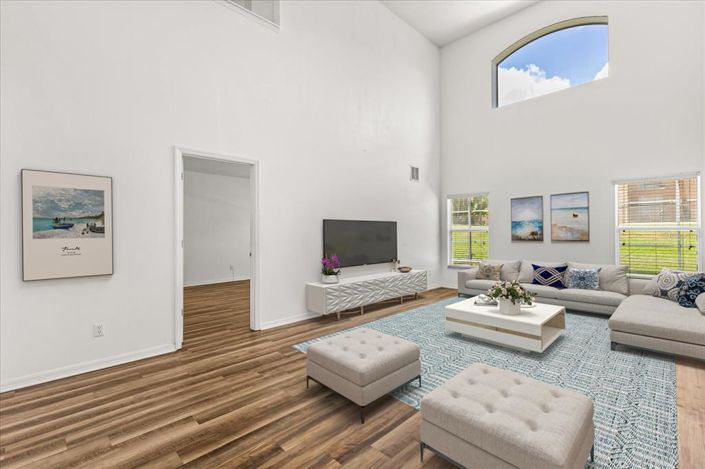 Image No.5-5 Bed Property for sale