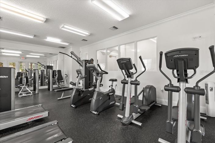 Image No.52-5 Bed Property for sale