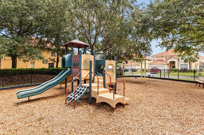 Image No.53-5 Bed Property for sale