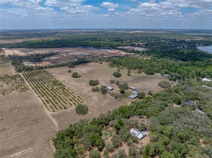 Image No.6-Propriété de 4 chambres à vendre à Haines City
