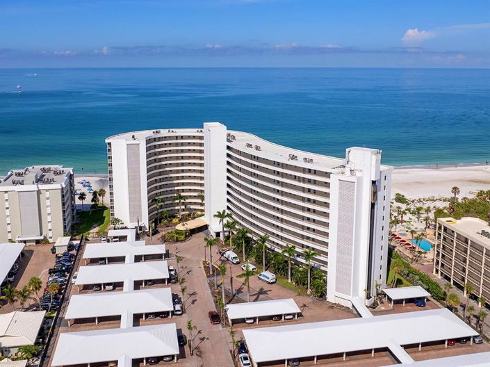 Image No.2-Propriété de 2 chambres à vendre à Sarasota