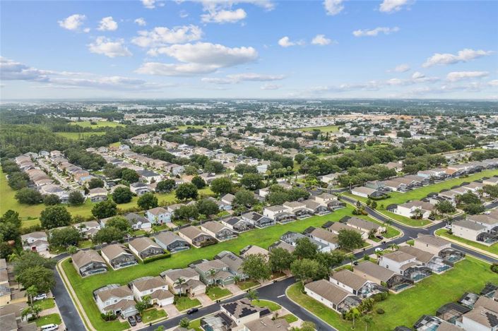 Image No.32-Propriété de 4 chambres à vendre à Davenport