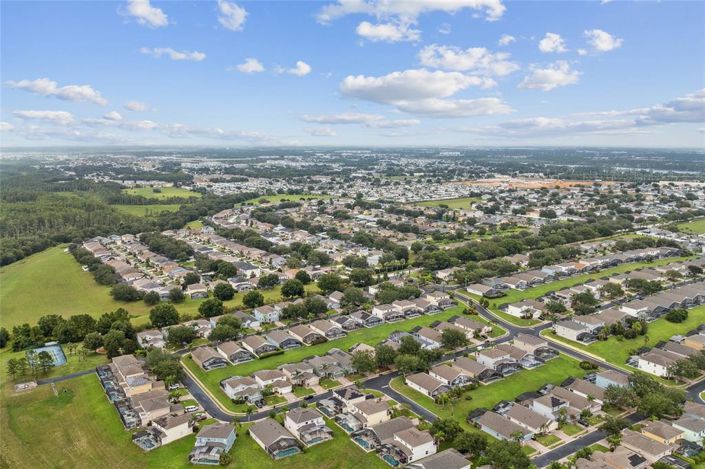 Image No.33-Propriété de 4 chambres à vendre à Davenport