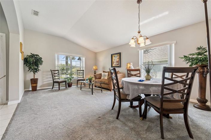 Image No.5-Propriété de 4 chambres à vendre à Davenport