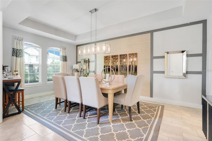 Image No.13-6 Bed Property for sale