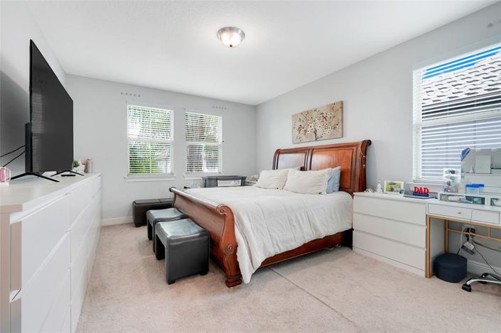 Image No.39-6 Bed Property for sale