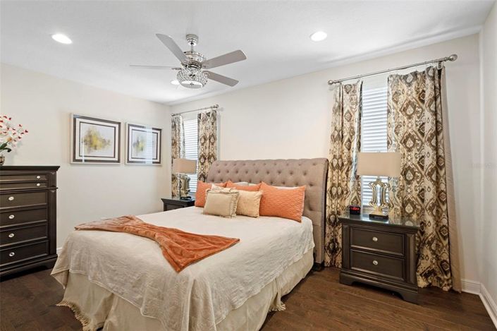 Image No.49-6 Bed Property for sale