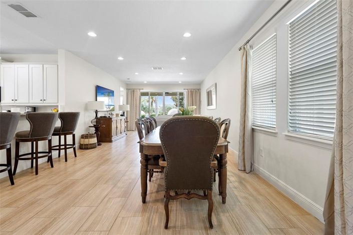 Image No.9-Propriété de 6 chambres à vendre à Kissimmee