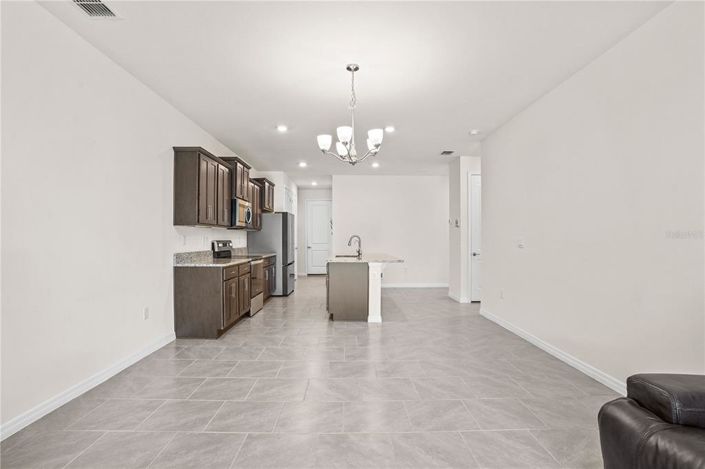 Image No.11-2 Bed Townhouse for sale