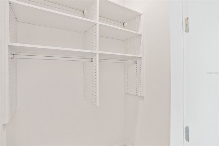 Image No.16-2 Bed Townhouse for sale