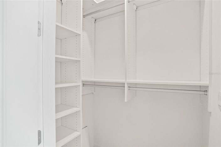 Image No.17-2 Bed Townhouse for sale