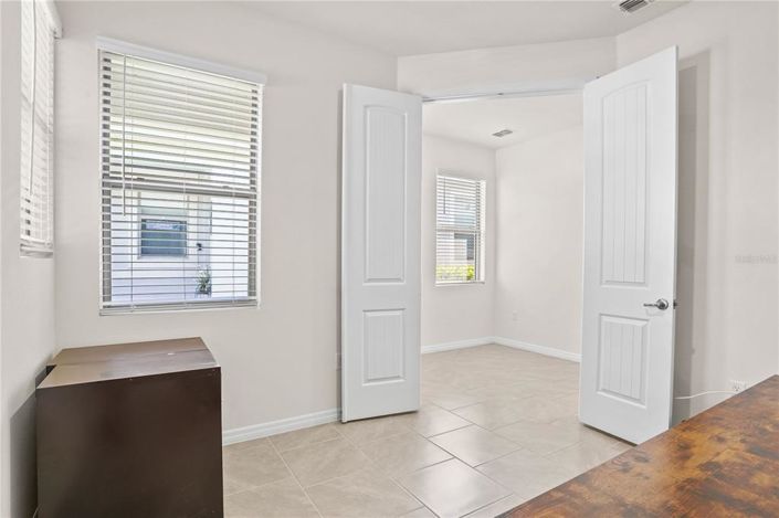 Image No.24-2 Bed Townhouse for sale