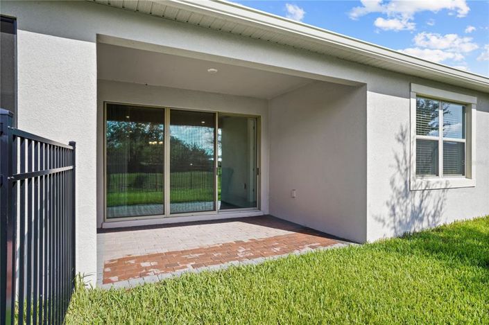 Image No.27-2 Bed Townhouse for sale