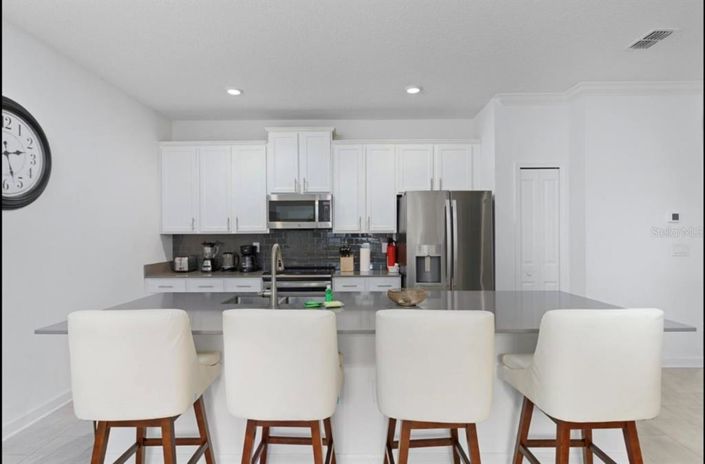 Image No.4-4 Bed Townhouse for sale