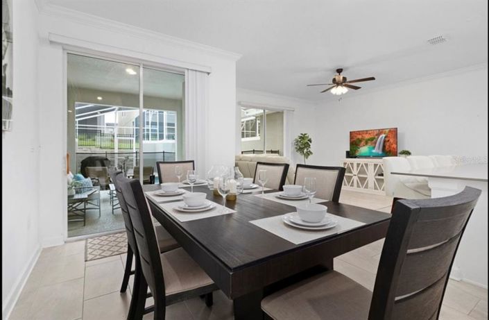 Image No.8-4 Bed Townhouse for sale