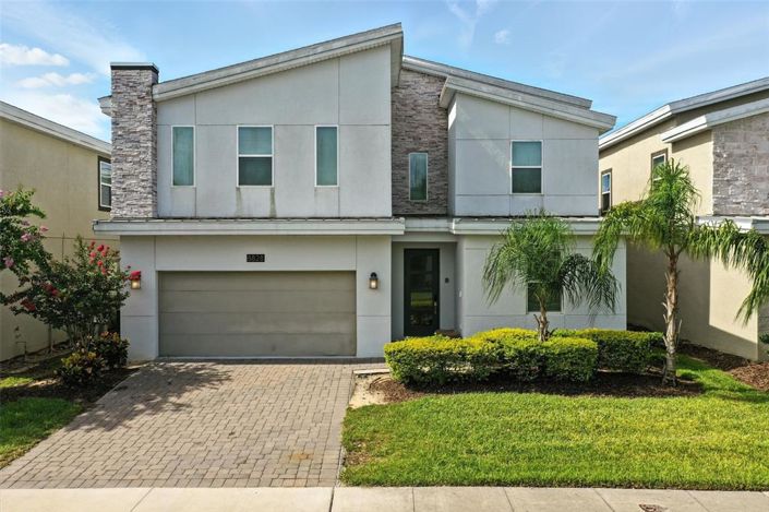 Image No.1-Propriété de 9 chambres à vendre à Osceola County