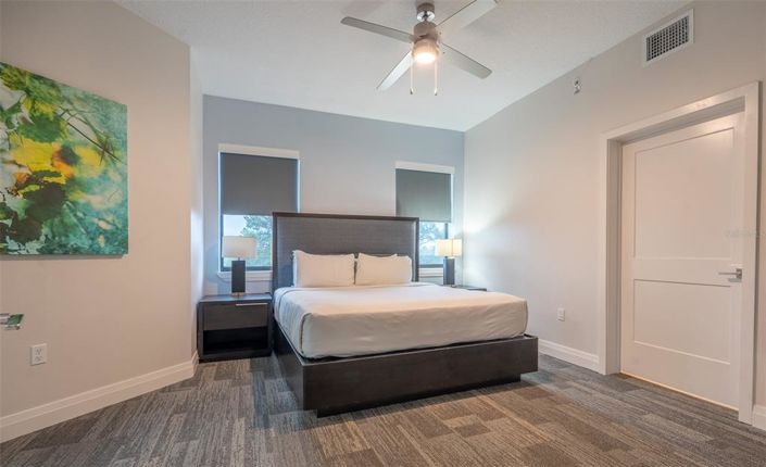 Image No.15-2 Bed Property for sale