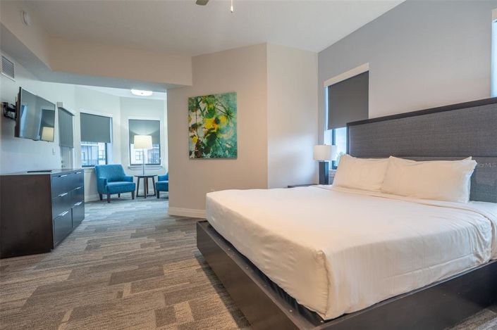 Image No.19-2 Bed Property for sale