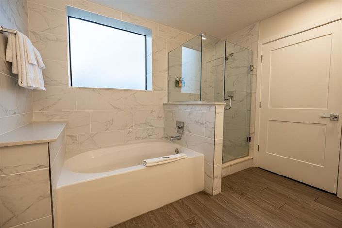 Image No.23-2 Bed Property for sale