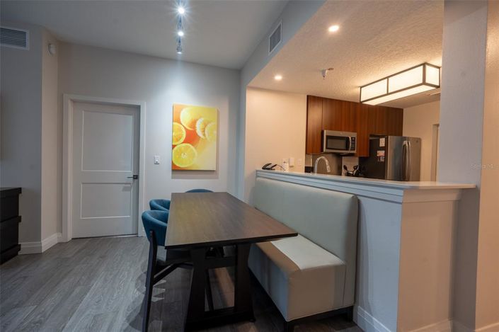 Image No.9-2 Bed Property for sale