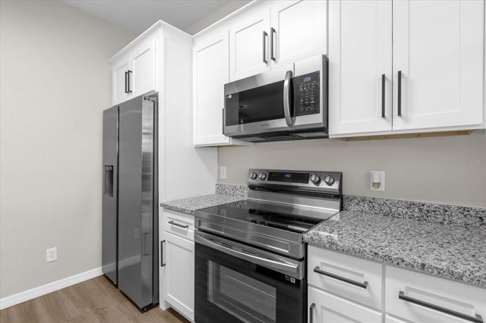 Image No.11-4 Bed Property for sale