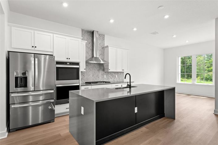 Image No.15-4 Bed Property for sale