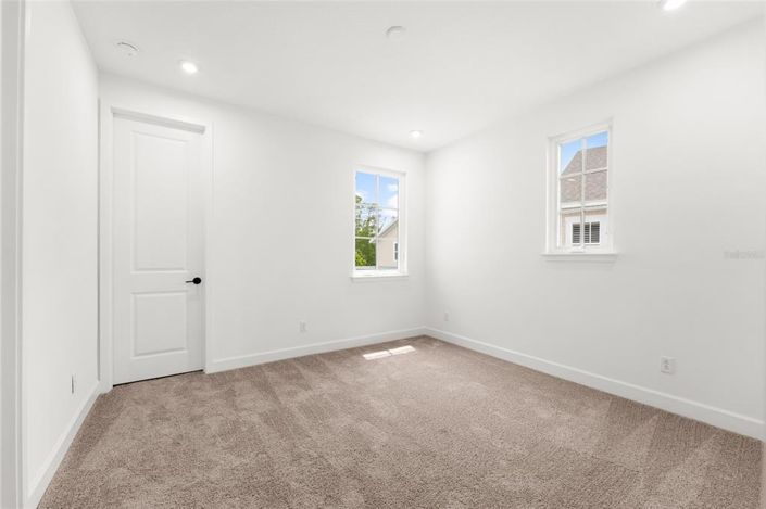 Image No.35-4 Bed Property for sale