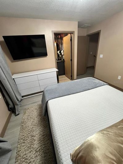 Image No.18-3 Bed Townhouse for sale