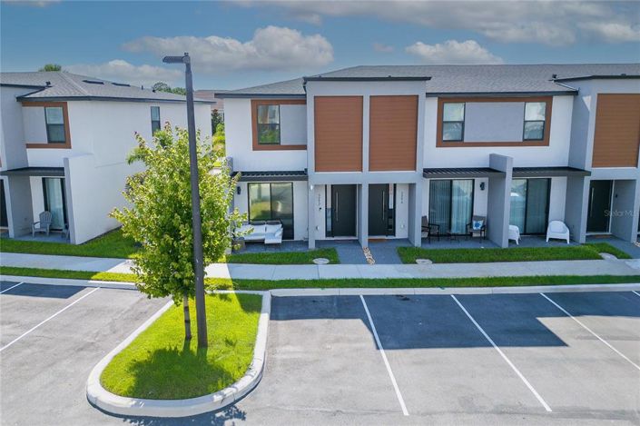 Image No.2-3 Bed Townhouse for sale