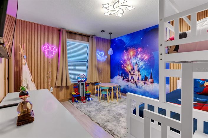 Image No.65-3 Bed Townhouse for sale