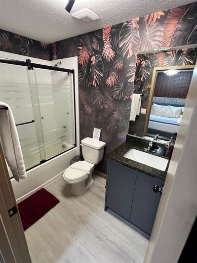 Image No.77-3 Bed Townhouse for sale